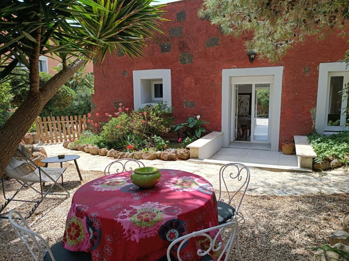 Domaine De Roque Haute Portiragnes Exteriör bild